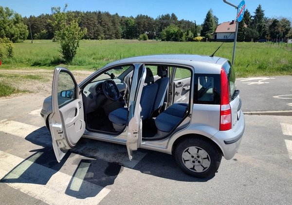 Fiat Panda cena 7000 przebieg: 179000, rok produkcji 2006 z Złoczew małe 56